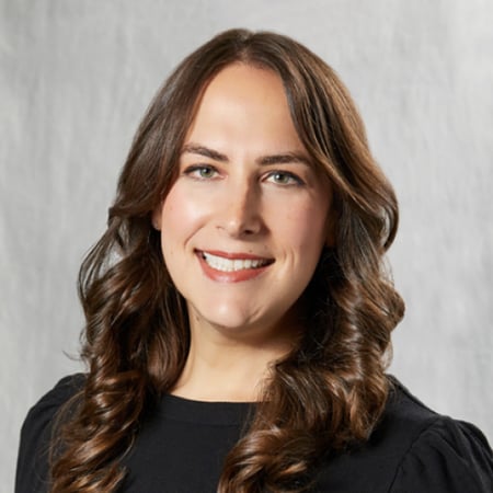 Kim Bronstein Headshot